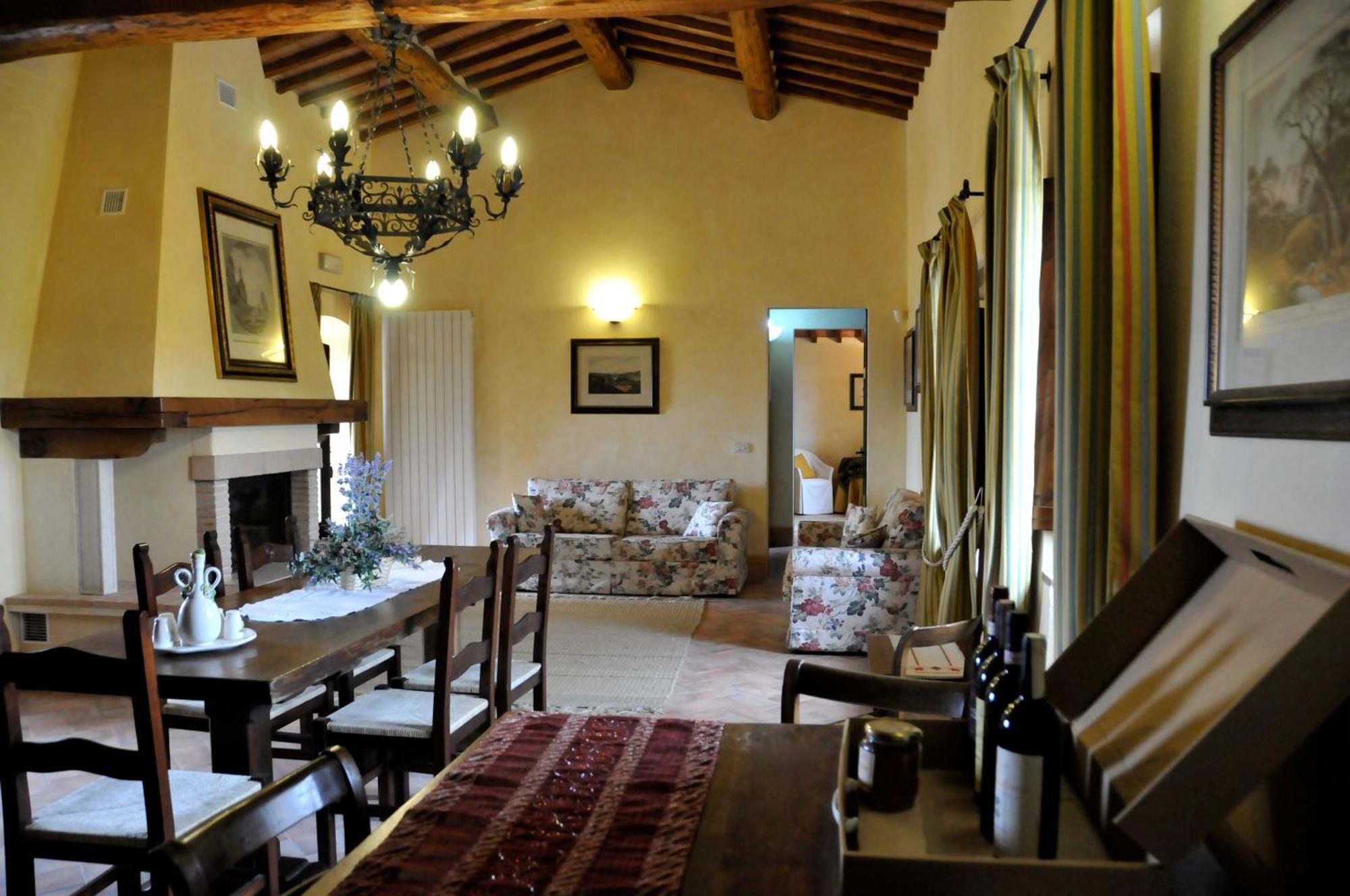 פיינצה Agriturismo Il Macchione מראה חיצוני תמונה