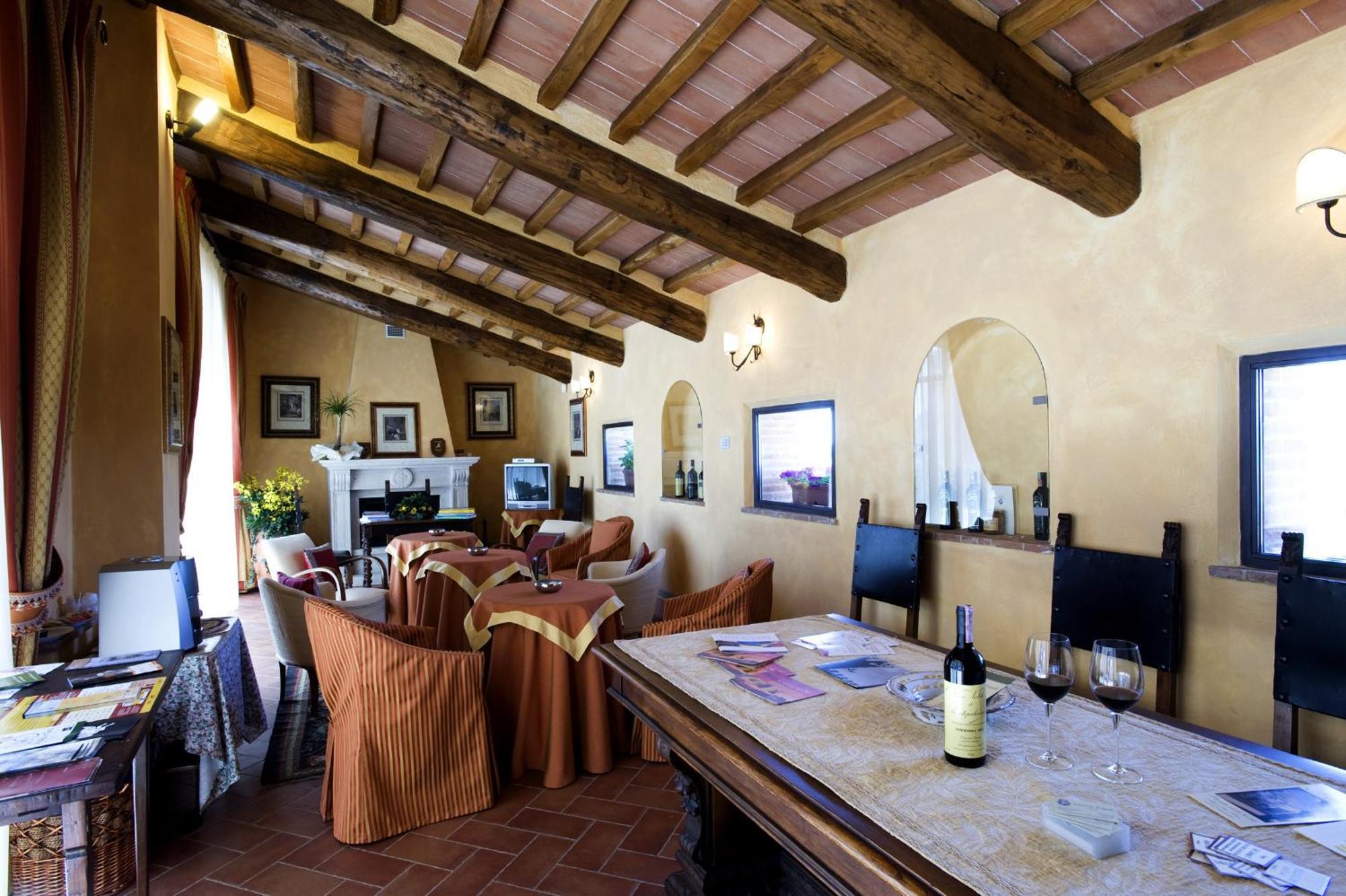 פיינצה Agriturismo Il Macchione מראה חיצוני תמונה